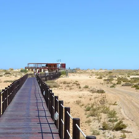 Lägenhet Cabanas Gardens - 2 Bed Nearby Beach Wpcg46